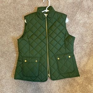St John’s Bay women’s size large green vest NWT